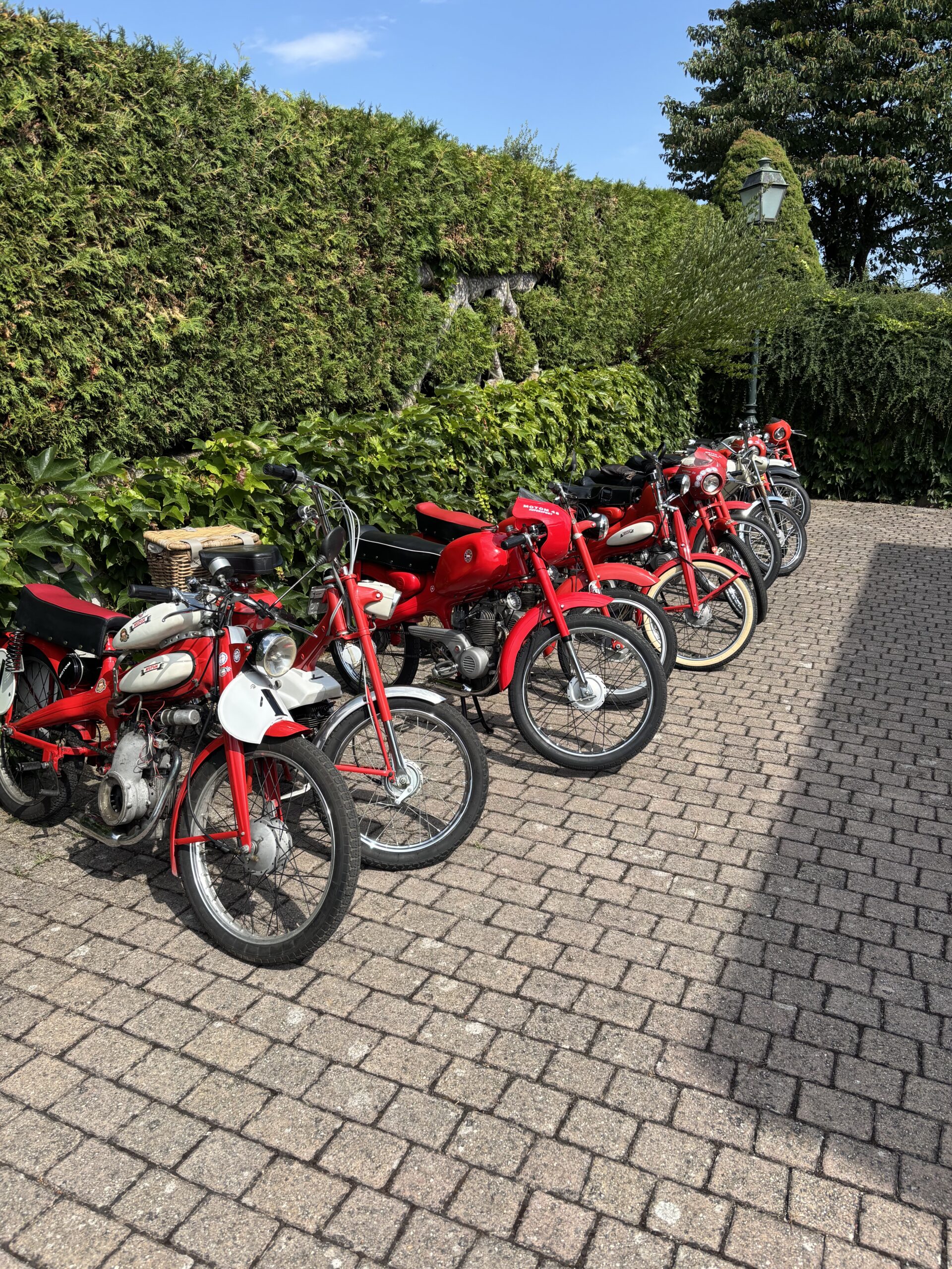 Motom Club Zurigo: una sorpresa in Svizzera tra amicizia, Motom e passione
